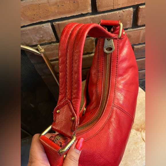 Marc Jacobs Leather Hobo Shoulder Bag - Picture 8 of 16
